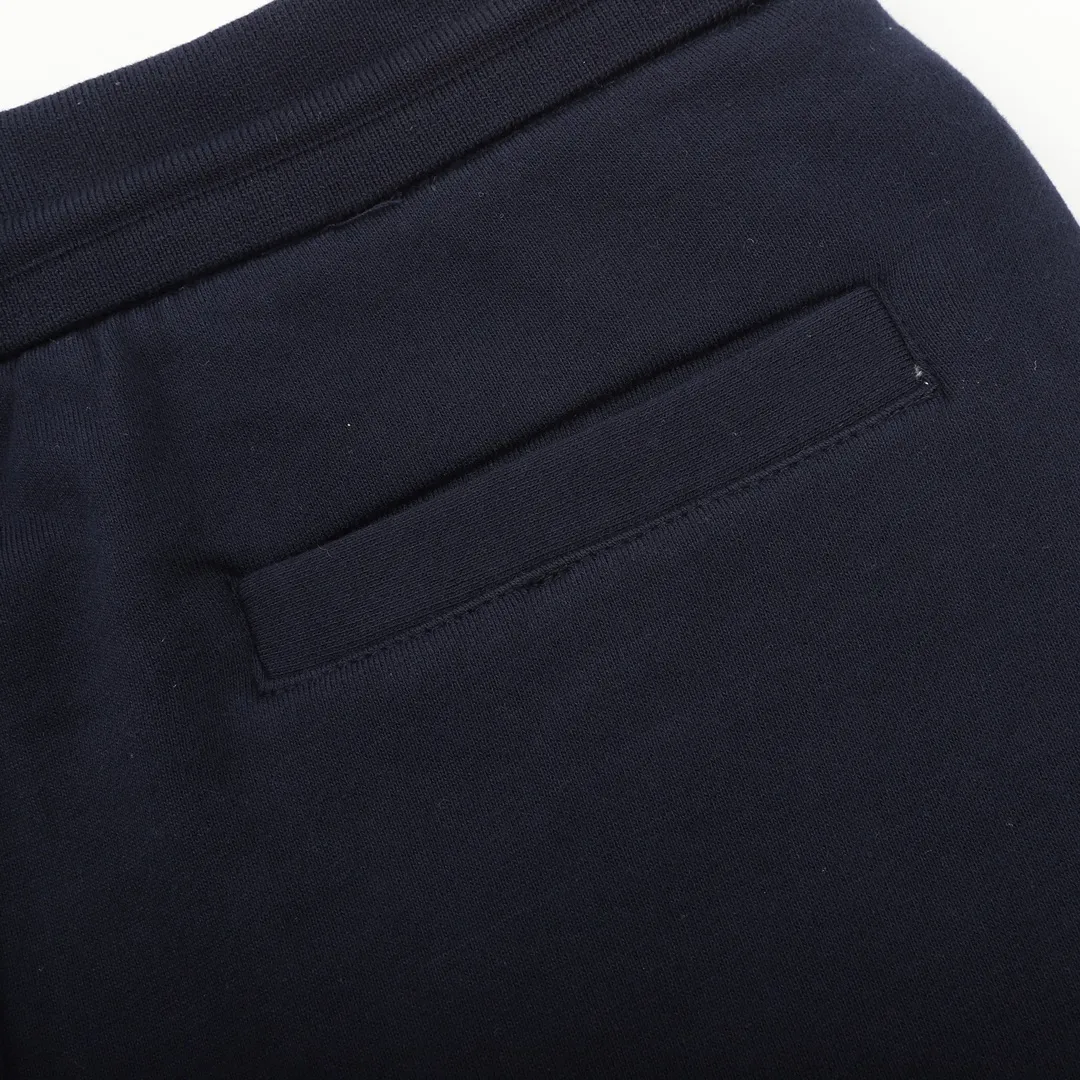 Thom Browne/ Classic # 32s 8s， ， 380g， 500kg（ 1000 ）。 Blue ， In Stock Red， 3000 。 19 ， ， Size ， ZP ， ， 。 Size： 1 -4